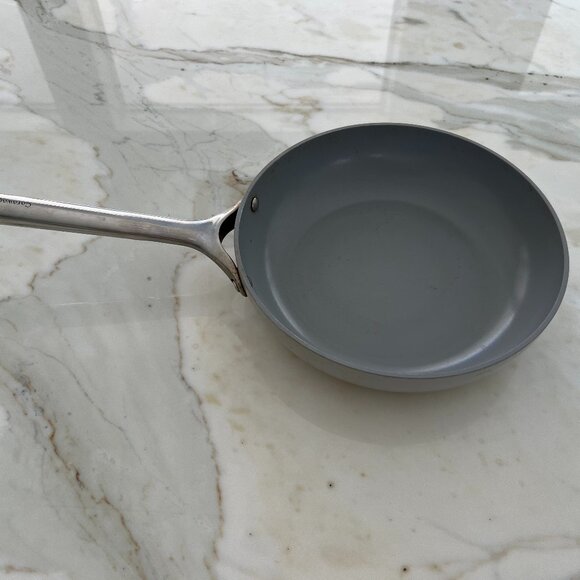 CARAWAY LIGHT GRAY 10.5" PAN - 1 - Picture 7 of 17